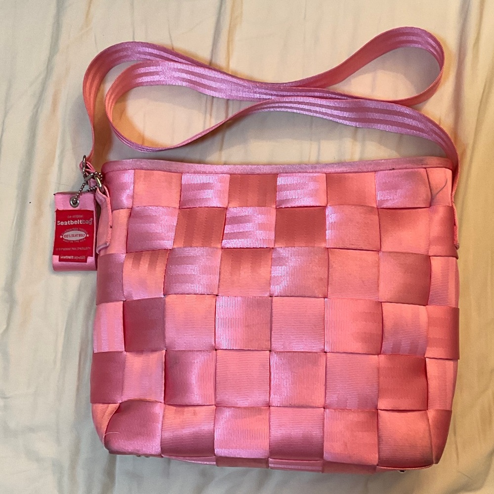 Harvey's Seatbelt Bag Crossbody
